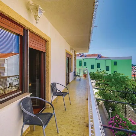 2 Bedroom Amazing In Okrug Gornji * Trogir
