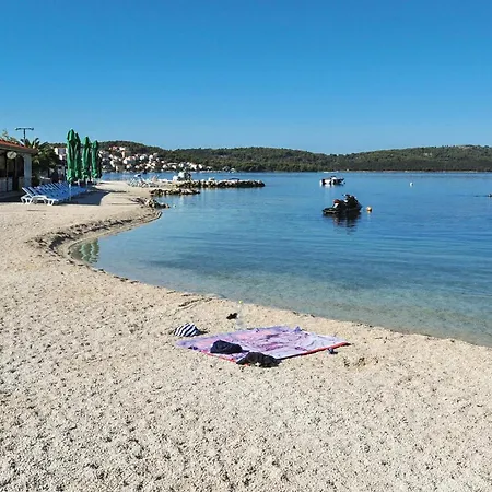 Διαμέρισμα Two-bedroom In Okrug Gornji